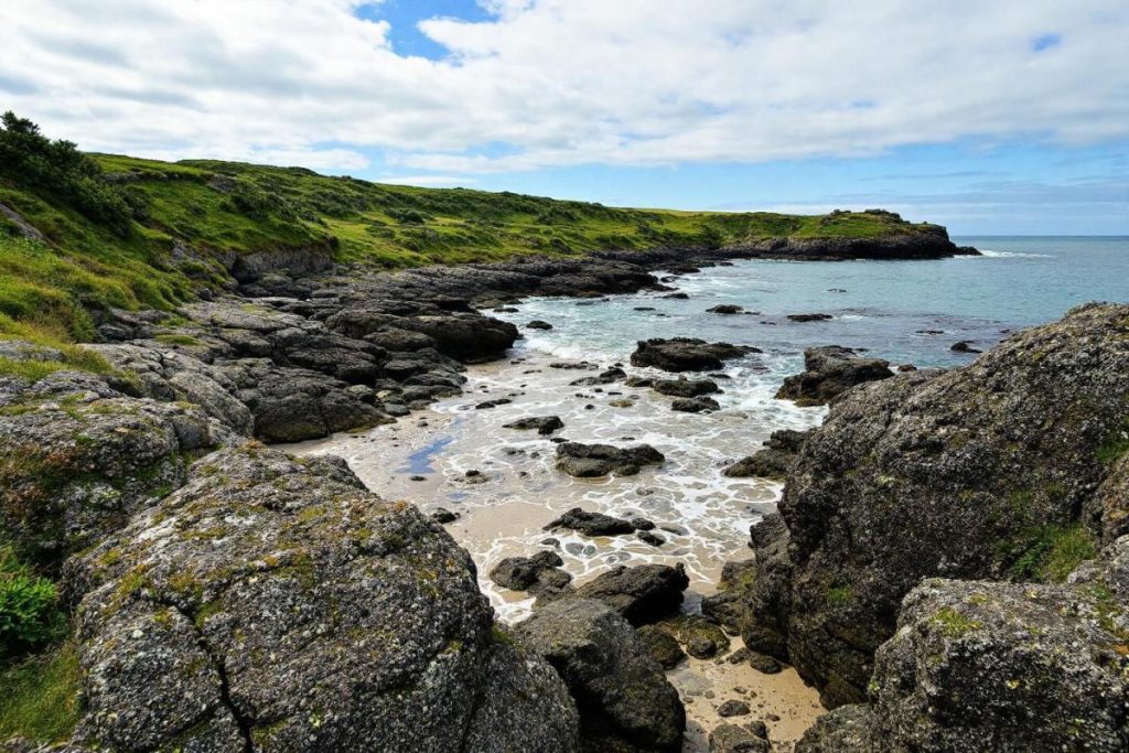 Ce coin sauvage de Bretagne évoque les paysages d’Irlande