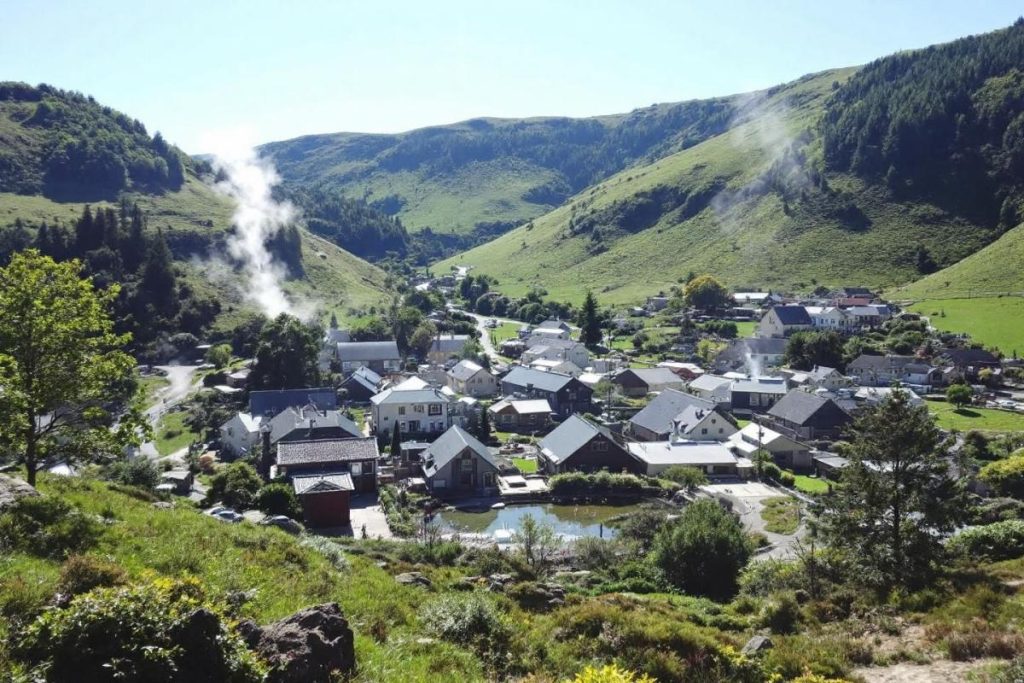 Prochaine capitale du slow tourisme ? Pourquoi cette petite ville thermale séduit les voyageurs en quête d’authenticité