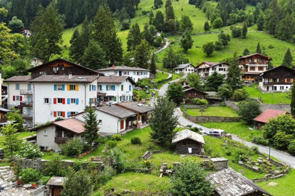 À 1h30 de Toulouse, ce village de montagne est la destination la plus dépaysante des Pyrénées centrales