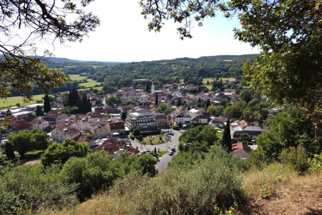À deux pas de Montpellier, ce village vigneron séduit par ses ruelles et son art de vivre